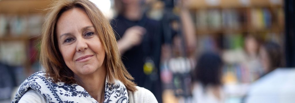 PRESENCIAS LITERARIAS EN LA UNIVERSIDAD DE CÁDIZ/ María Dueñas