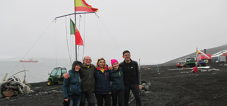 Científicos de la UCA participan en la XXX Campaña Antártica Española durante el verano austral
