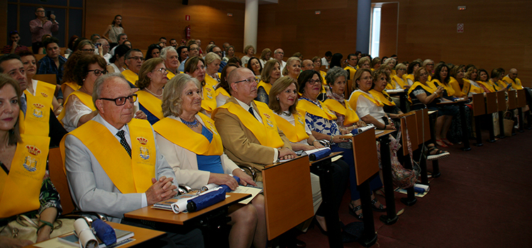 Graduación del curso 2016/2017 en el Aula Universitaria de Mayores de la UCA en Jerez