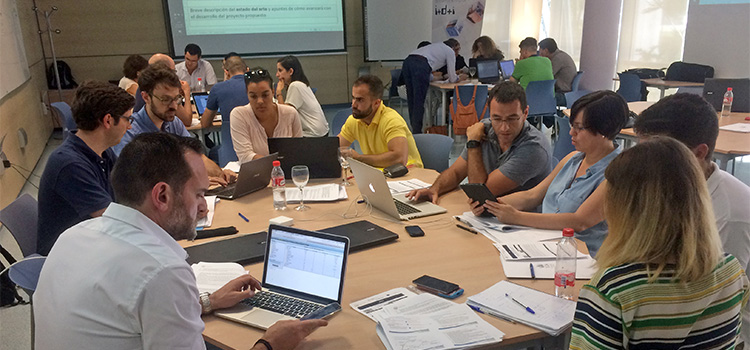Investigadores de la UCA participan en el I Taller para la preparación de ‘Propuestas H2020. Proyectos colaborativos’