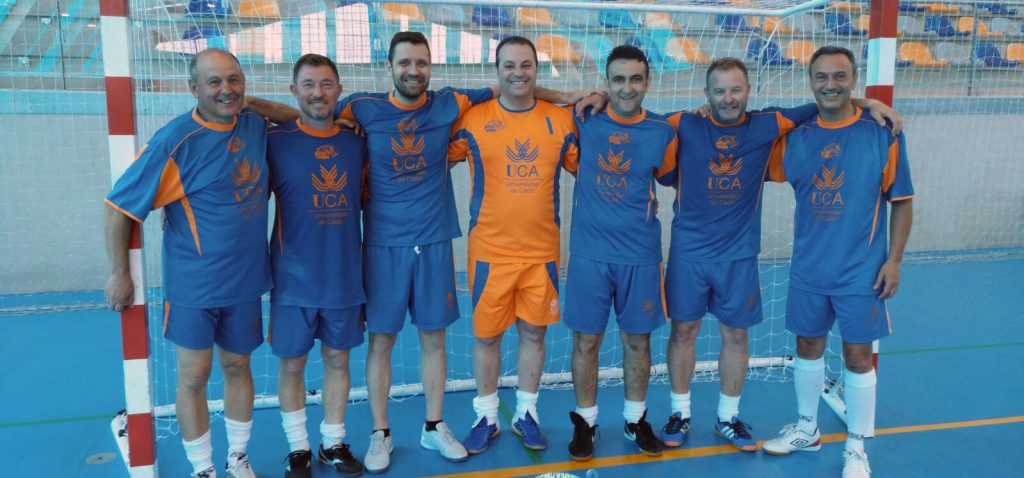 El equipo de fútbol sala del PAS de la UCA, campeón nacional