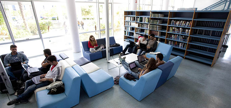Las bibliotecas de la UCA permanecerán cerradas durante el mes de agosto