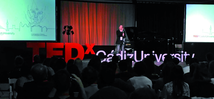 Más de 200 personas asisten al ‘TEDxCádizUniversity 2017’ dedicado a la belleza