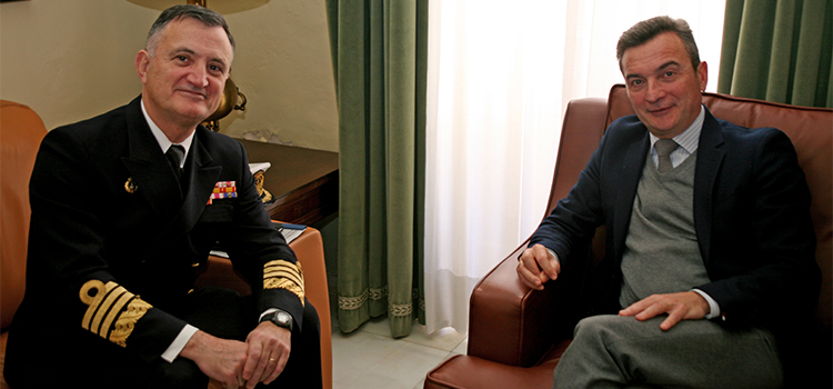 Visita institucional del almirante de la Flota a la Universidad de Cádiz