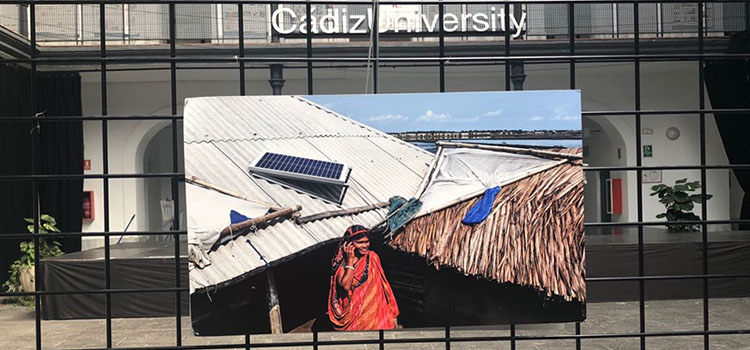 La exposición ‘Inspira el cambio’ de Manos Unidas se puede visitar hasta el próximo día 15 en el edificio Constitución 1812