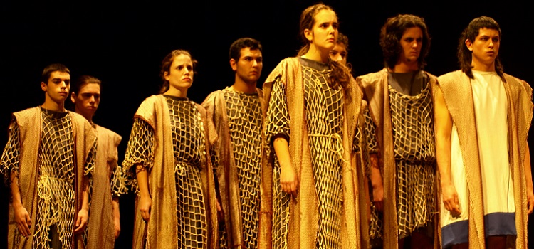 ‘Phersu’ Teatro y Antígona