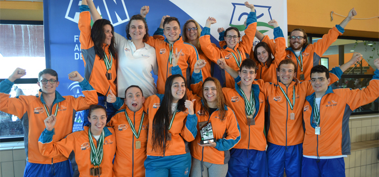 La UCA logra 21 medallas en los Campeonatos de Andalucía Universitarios de Natación y Natación Adaptada