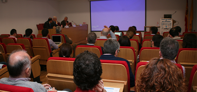 Medio centenar de empresas participan en la UCA en las I Jornadas Industria 4.0