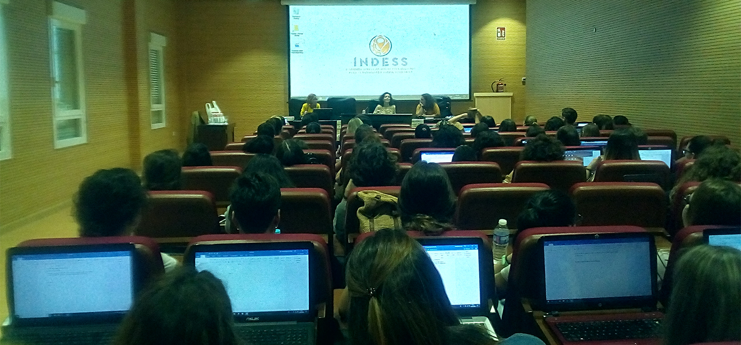 Clausura del Seminario ‘Relatos sociales y artísticos sobre las migraciones internacionales’ en la UCA