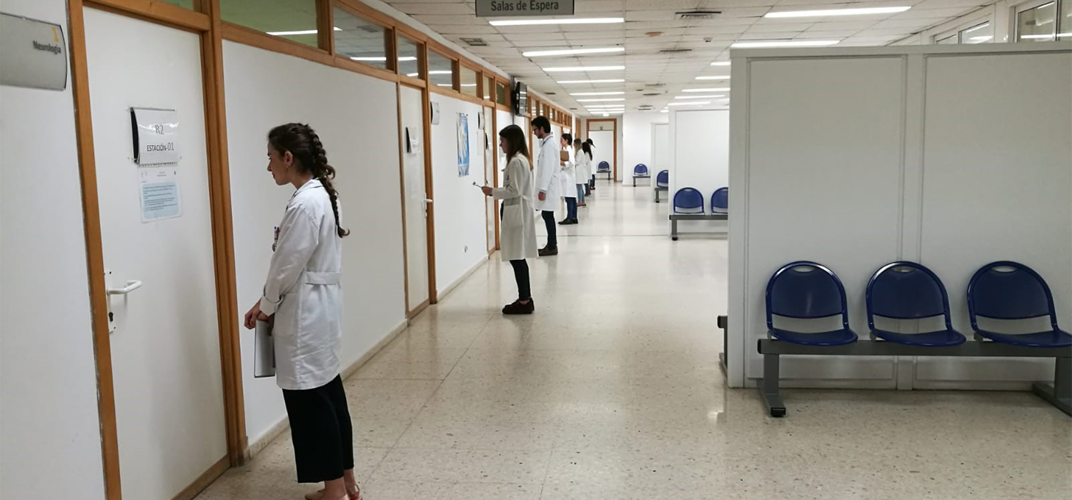 140 estudiantes de Medicina de la UCA se presentan al examen ECOE celebrado en el Hospital de Puerto Real