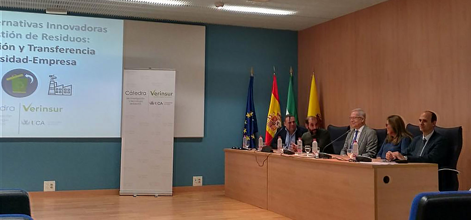 El III Premio Cátedra Verinsur–UCA protagoniza las jornadas sobre innovación en la gestión de residuos