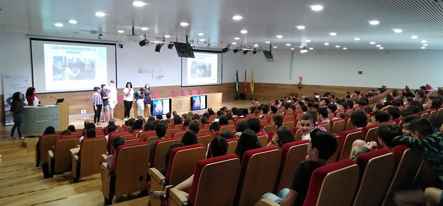 La ESI acoge la clausura del Foro de Carreras ‘Flying Challenge’ de la Fundación Airbus