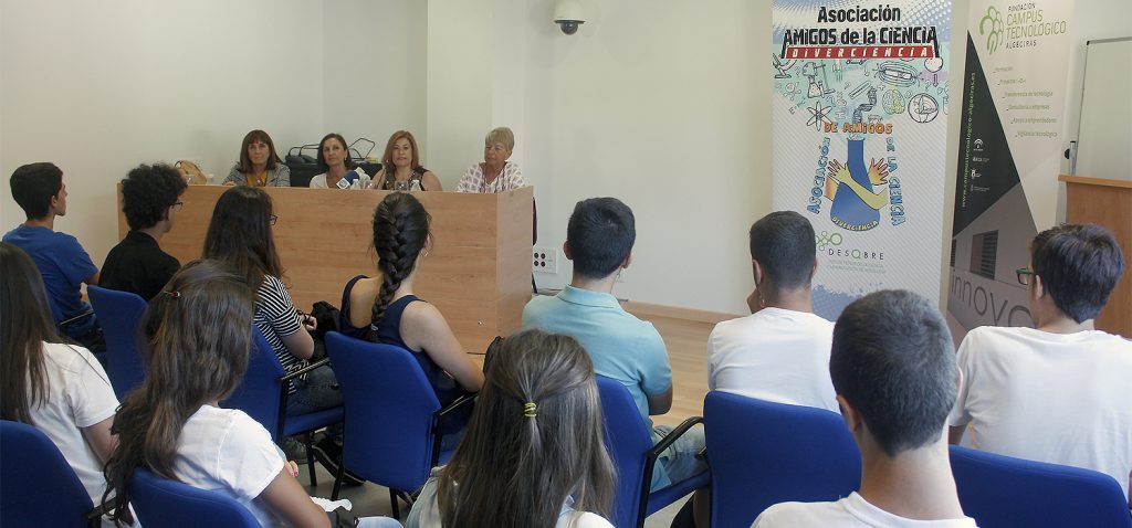 18 alumnos comienzan el VI Campus de Verano ‘Experiencias Investigadoras’ en Algeciras
