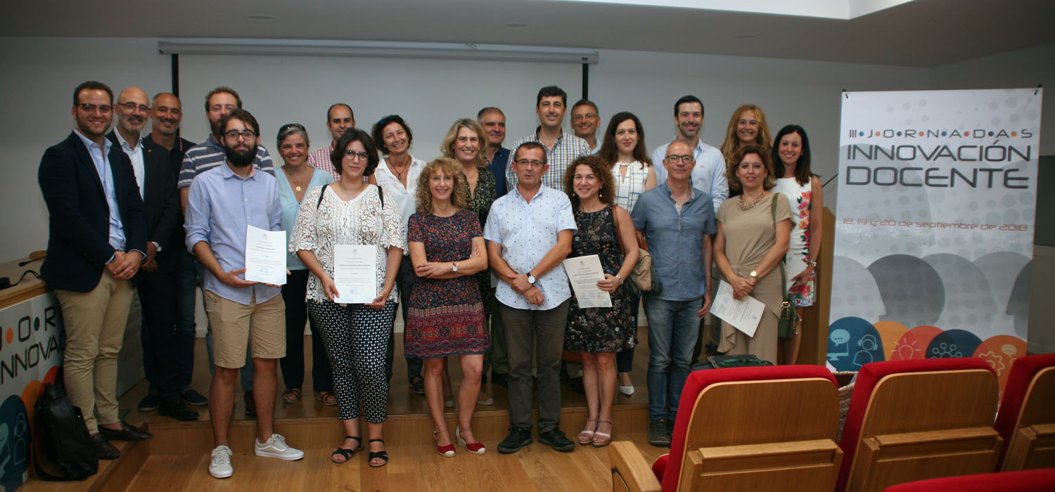 La UCA entrega los premios INNOVA y CÁPSULA para proyectos de Innovación Docente y de Aprendizaje