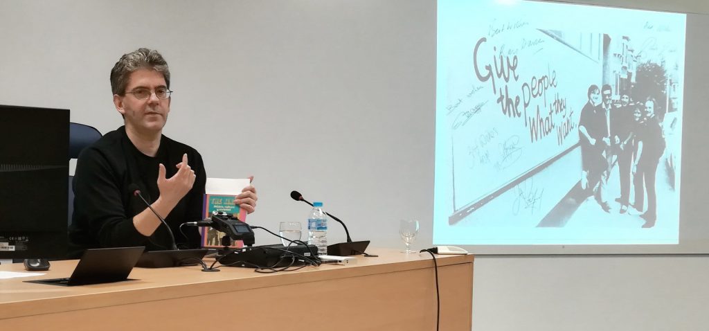 Javier de Diego Romero presenta su libro ‘The Kinks. Música, cultura y sociedad’ en Tutores del Rock Algeciras