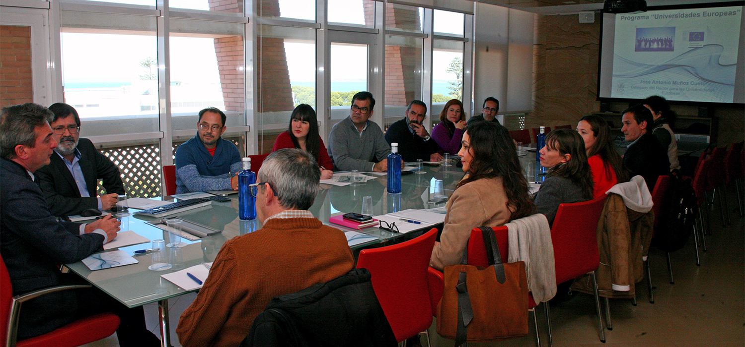 La UCA presenta a instituciones y empresas la propuesta de Universidad Europea de los Mares SEA-EU