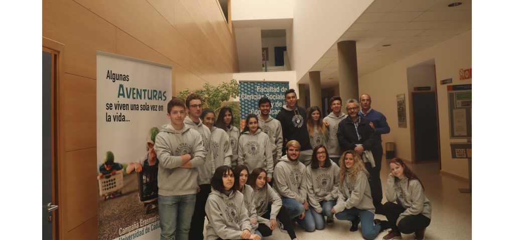 La Facultad de Ciencias Sociales y de la Comunicación entrega los premios del concurso ‘Selfies’