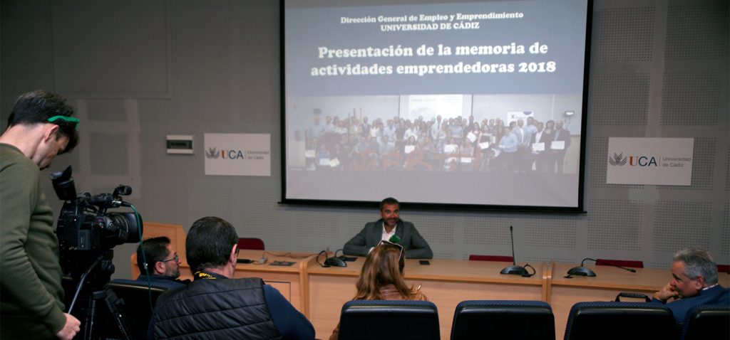 La UCA impulsa más de 70 actividades de emprendimiento entre 2.500 miembros de la comunidad universitaria