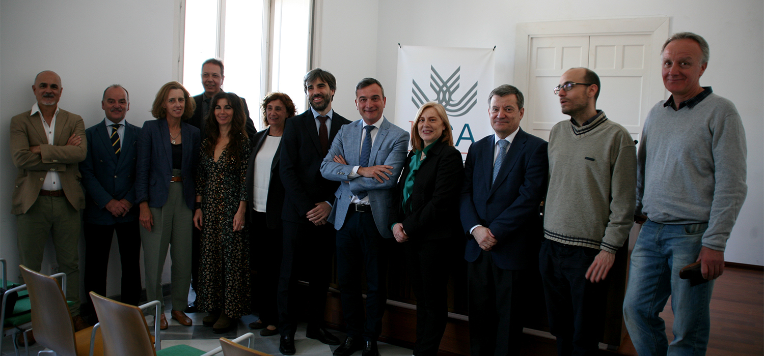 Toma de posesión de cuerpos docentes y del equipo decanal de la Facultad de Ciencias del Trabajo de la UCA