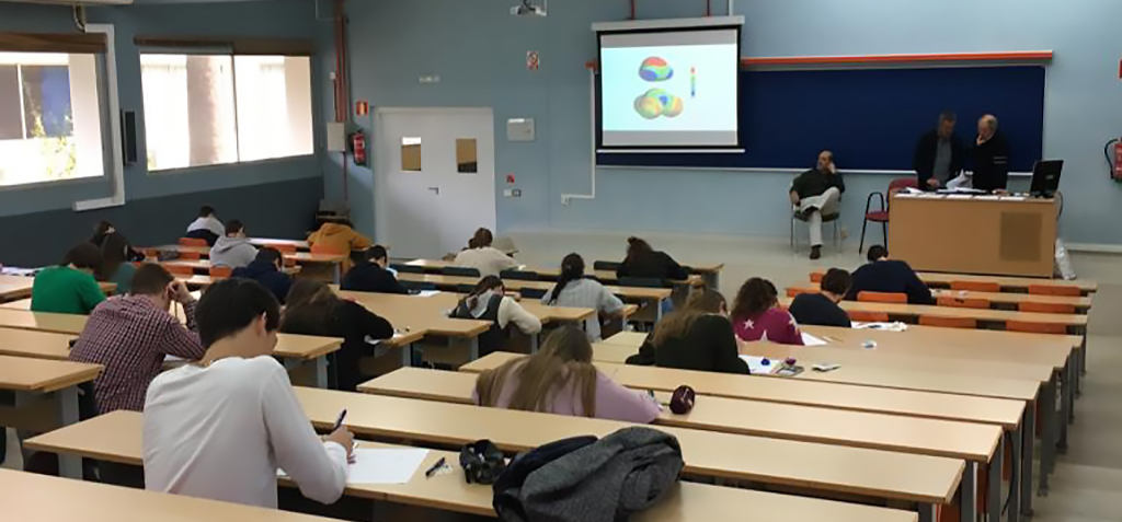 La Facultad de Ciencias ha acogido la fase provincial de las Olimpiadas de Química 2019
