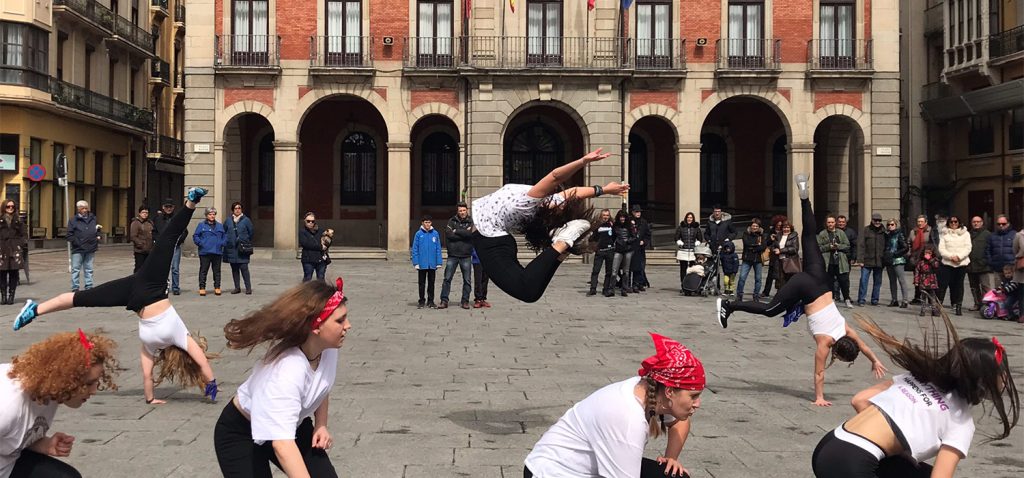 ‘UCAdanza’ participa en el X Encuentro de Grupos Universitarios de Expresión Corporal y Danza