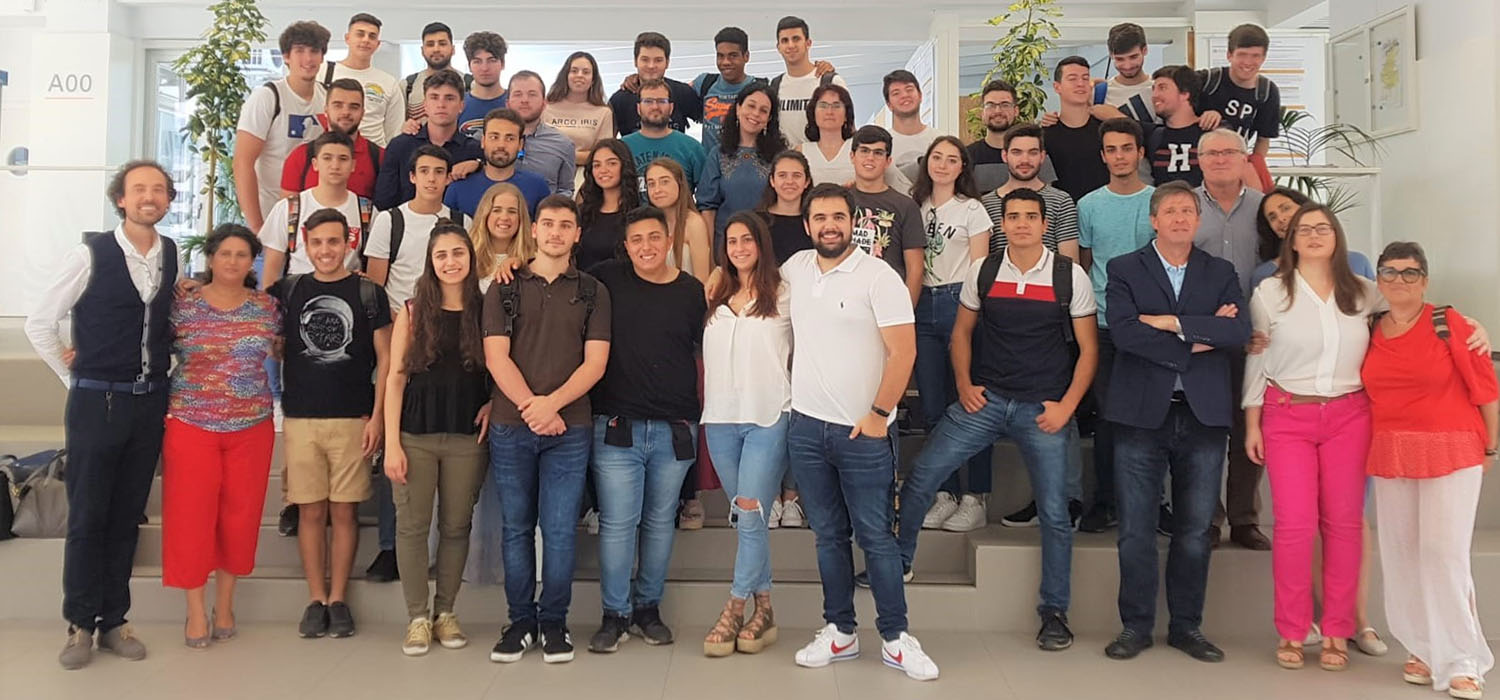 Alumnado de primer curso presenta sus proyectos para innovar con el acero inoxidable