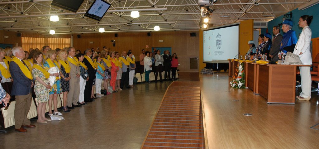 El Aula Universitaria de Mayores de la UCA celebra sus graduaciones en Jerez y Cádiz