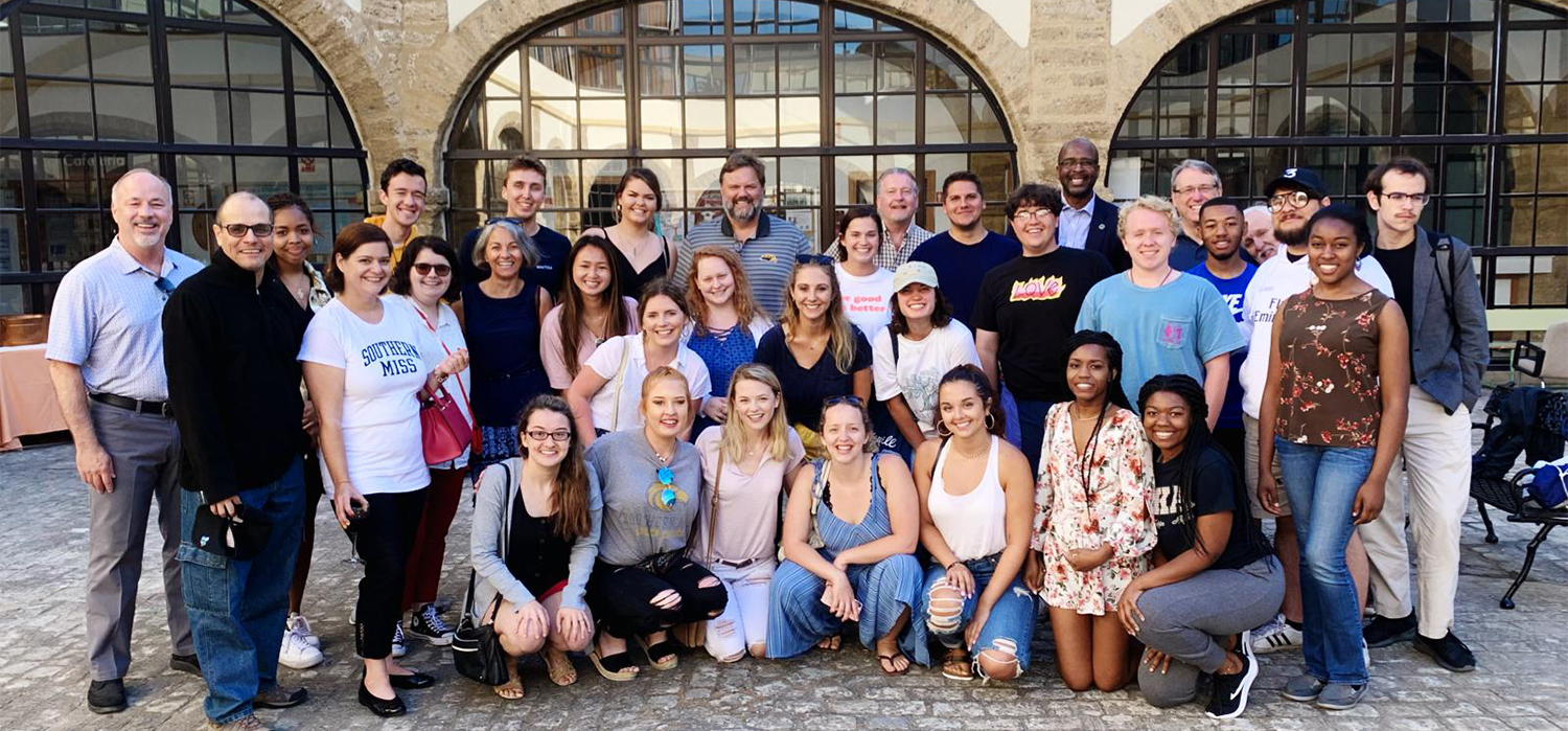 Las universidades Southern de Mississippi y de Cádiz cooperarán en movilidad, investigación y docencia