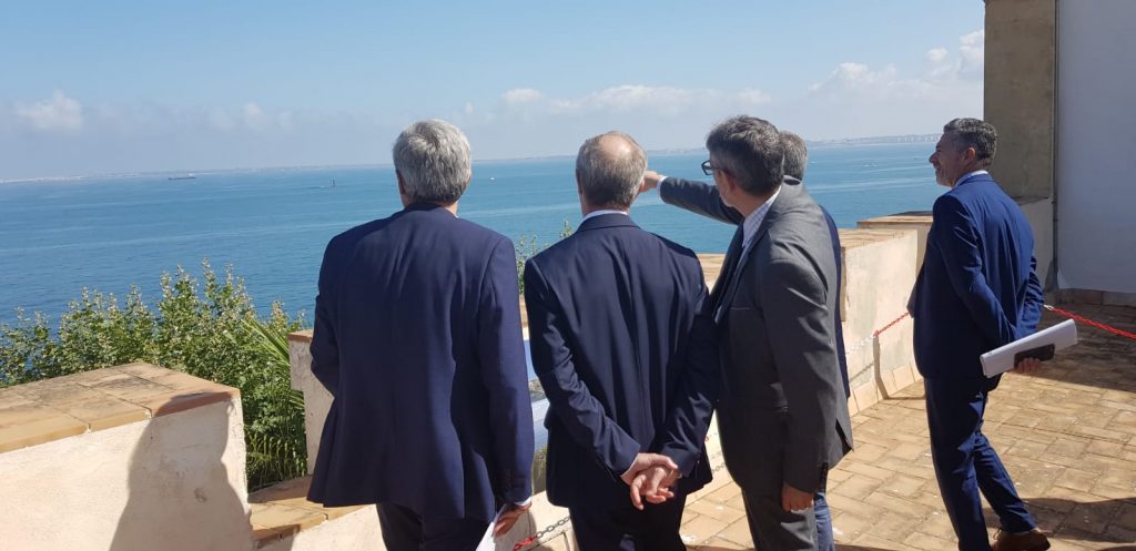 El ministro de Cultura se reúne con el rector de la UCA y clausura el curso de verano sobre gestión cultural