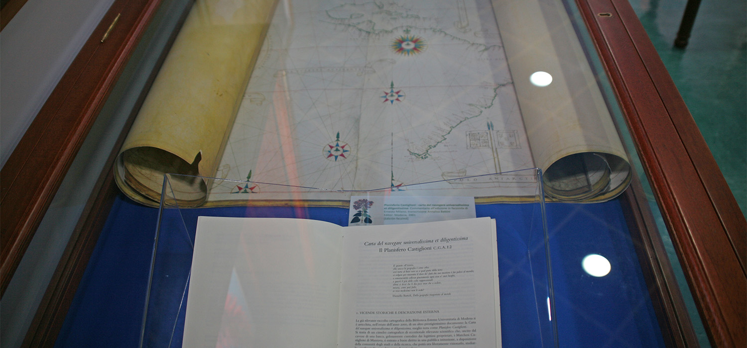 La muestra ‘Libro y Arte: Colección facsímil de la Biblioteca’, hasta febrero en la sala de los Libros