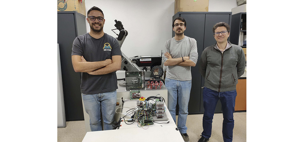 Crean un robot-insecto con neuronas artificiales que modifica el movimiento en tiempo real ante un estímulo
