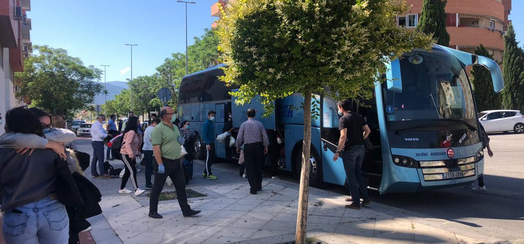 Las Universidades Públicas de Andalucía coordinan la vuelta a España de un grupo de 108 estudiantes universitarios que se encontraban en Polonia