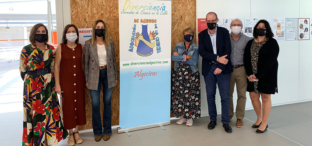 La UCA inaugura la exposición ‘Elemental. La tabla periódica de los elementos químicos’ en la EPS de Algeciras