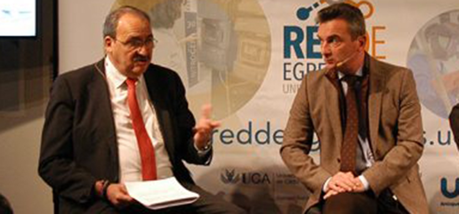 El Claustro de la UCA aprueba el nuevo reglamento electoral y concede la Medalla de Oro a González Mazo