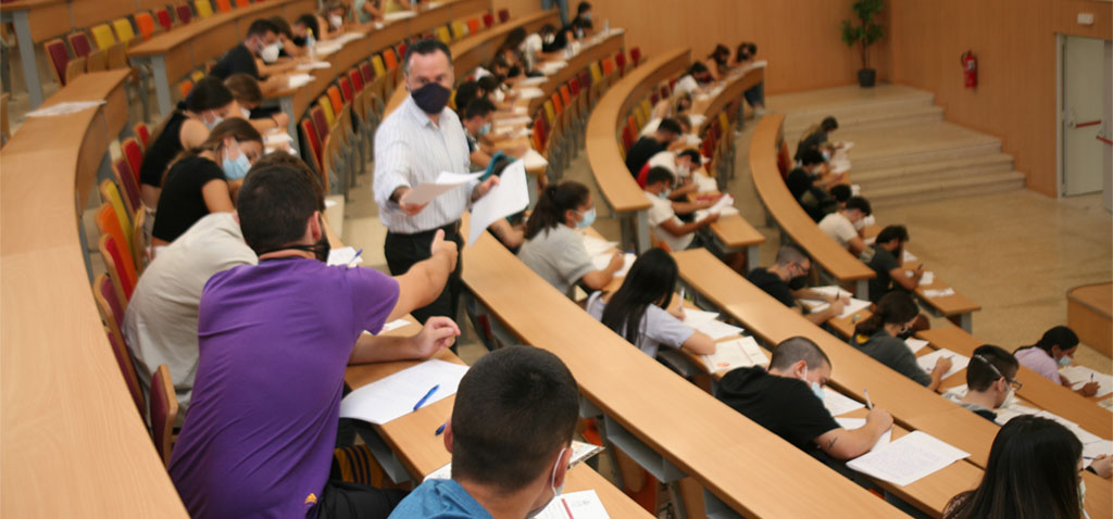 La UCA abre el segundo plazo de preinscripción en sus grados y dobles grados