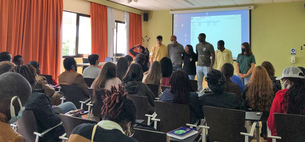 Estudiantes de la UCA participan en la Jornada de Educación Feminista en el Campus de Puerto Real