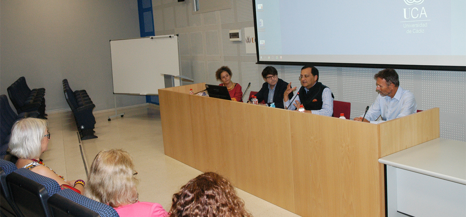 La UCA acoge el Seminario ‘Explorando las identidades de la India a través de la relación colonial’