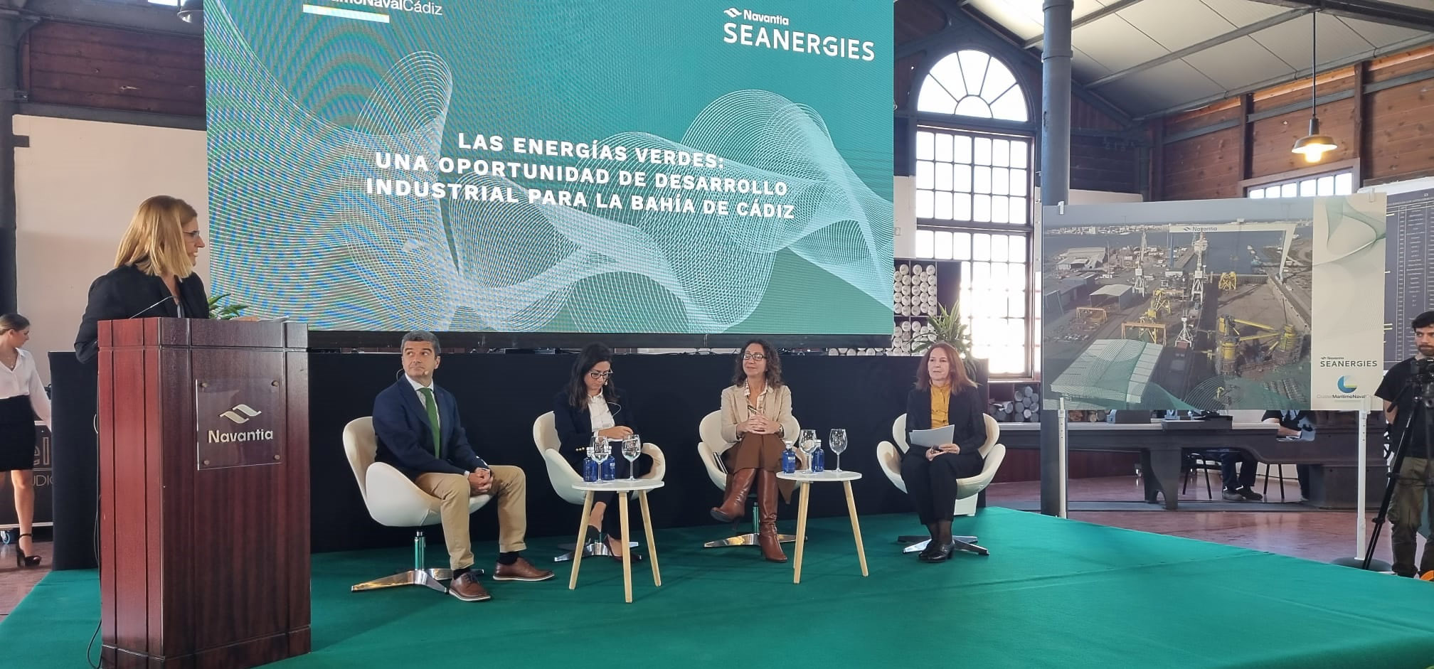 La Universidad de Cádiz participa en la Jornada de Energías Verdes en el Astillero de Puerto Real