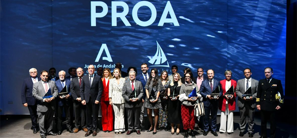 Darío Bernal y Carlota Pérez-Reverte, premios PROA 2022