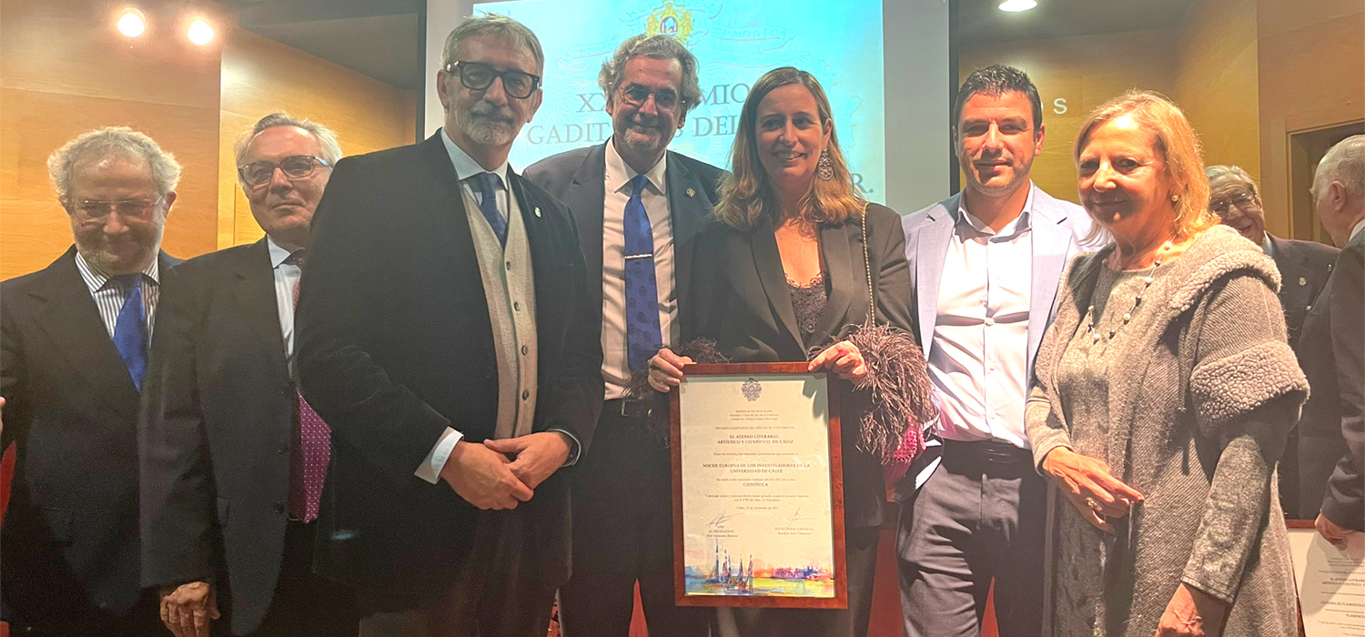 El Ateneo de Cádiz premia la Noche Europea de los Investigadores de la UCA