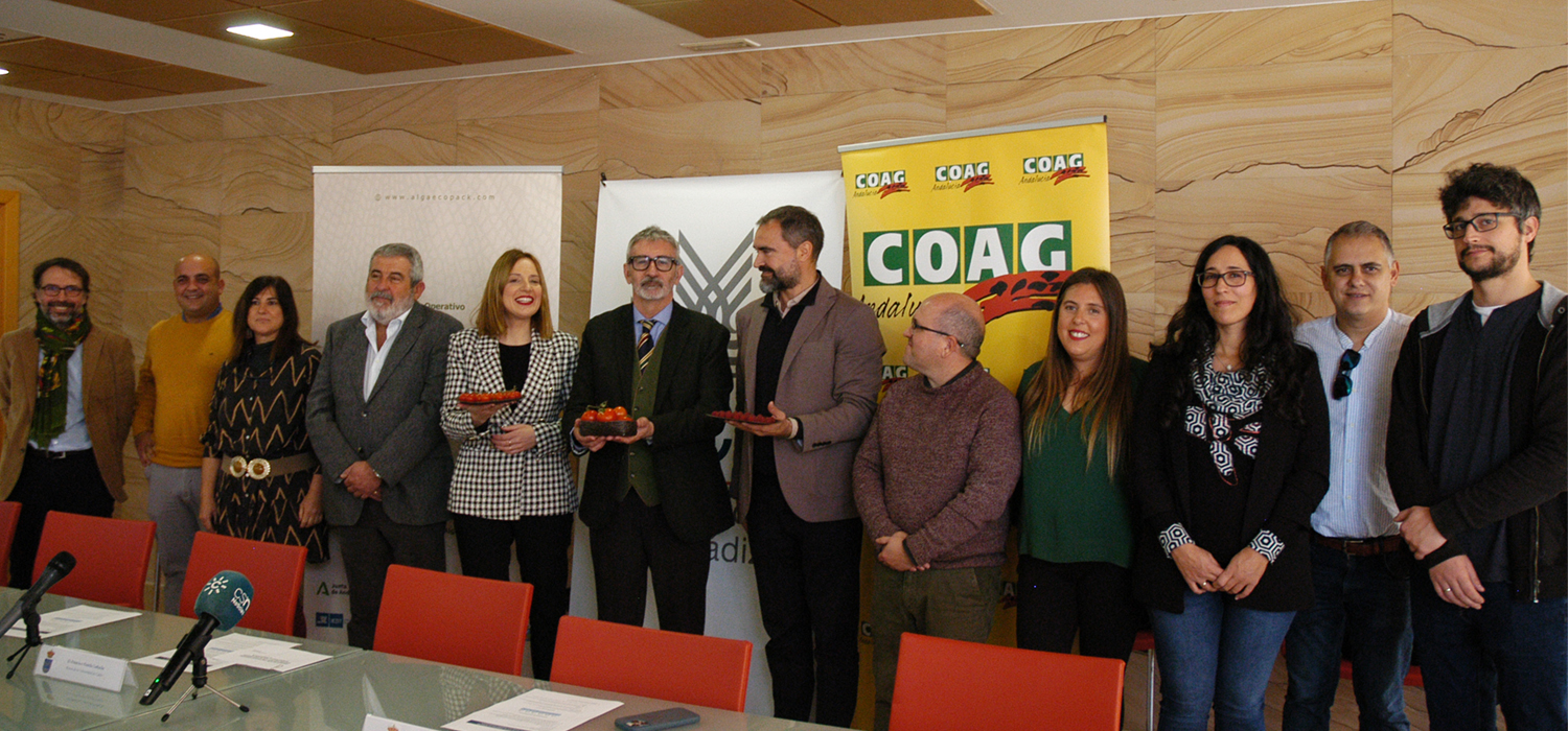 ‘AlgaEcopack’ presents its prototype of sustainable packaging made of algae at the University of Cadiz