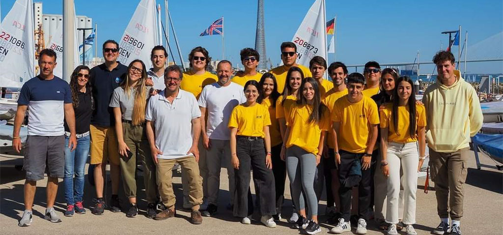 La UCA aplaude al voluntariado estudiantil en el Campeonato Europeo ILCA 4