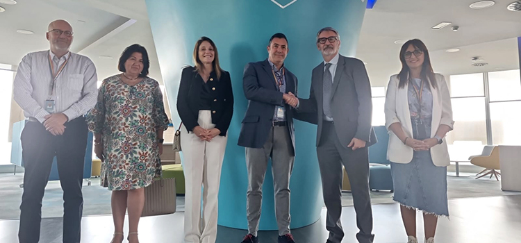 UCA y Maersk Spain cooperarán en materia académica desde el nuevo máster en Logística y Gestión de Operaciones