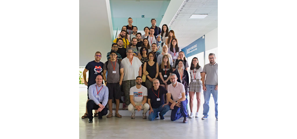 Some twenty international students take part in the TEM-UCA summer school on transmission electron microscopy