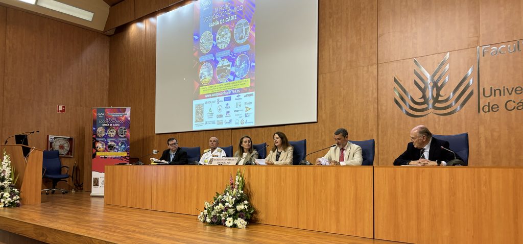 El IV Foro Socioeconómico Bahía de Cádiz se celebra hoy y mañana en la Facultad de Ciencias