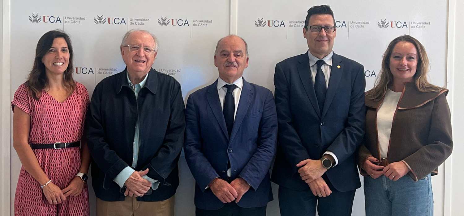 El Consejo Social se reúne con el Colegio de Graduados Sociales para colaborar en el programa de microcredenciales