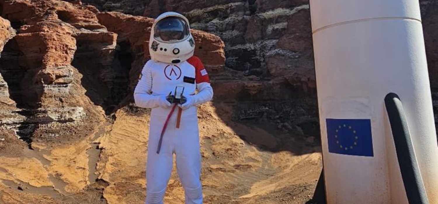HYBRID EVA culmina con éxito la misión ‘Red Earth’ y consolida a la UCA como referente en investigación sobre exploración humana y robótica en entornos extremos