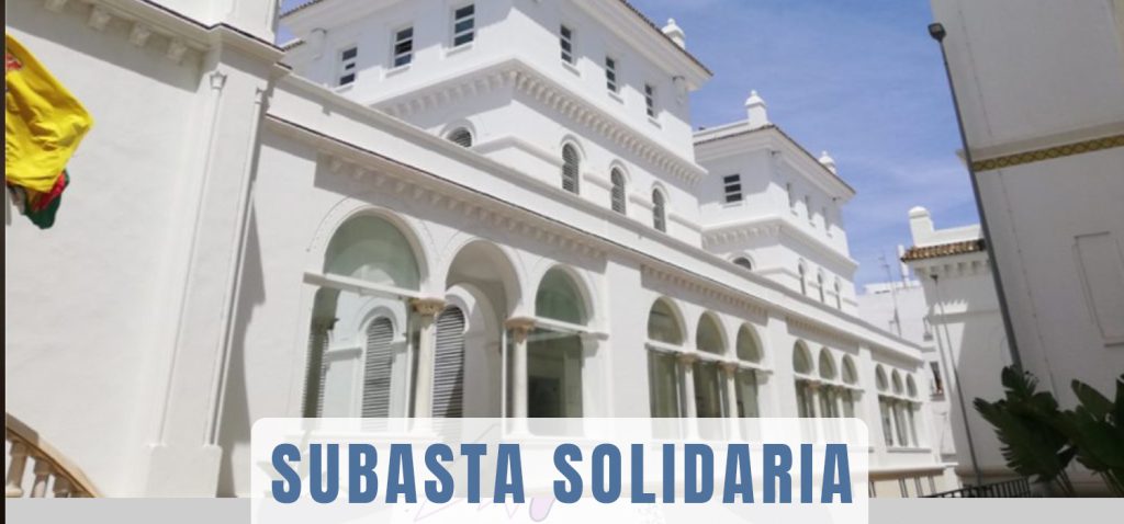 Subasta solidaria en la Facultad de Ciencias Económicas y Empresariales