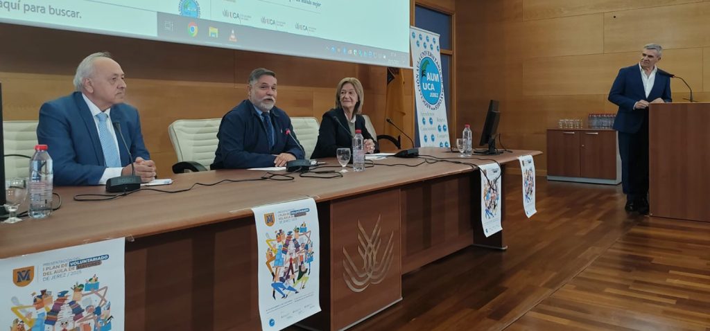La Asociación del Aula de Mayores de la UCA en el Campus de Jerez presenta su I Plan de Voluntariado