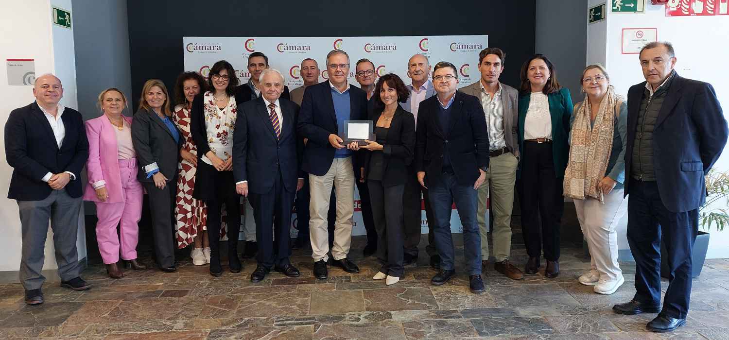 La Cámara de Comercio del Campo de Gibraltar distingue a la ETSIA por su medio siglo de historia